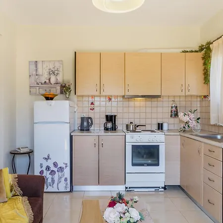 Phevos Seaview Apartment